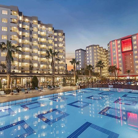 Ramada Resort By Wyndham Lara Antalya Eksteriør bilde