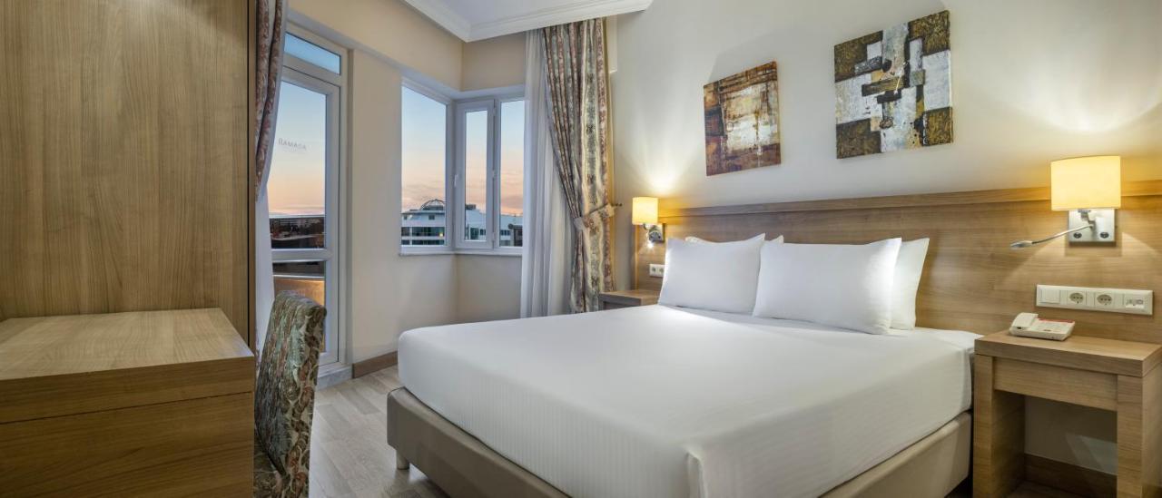 Ramada Resort By Wyndham Lara Antalya Eksteriør bilde