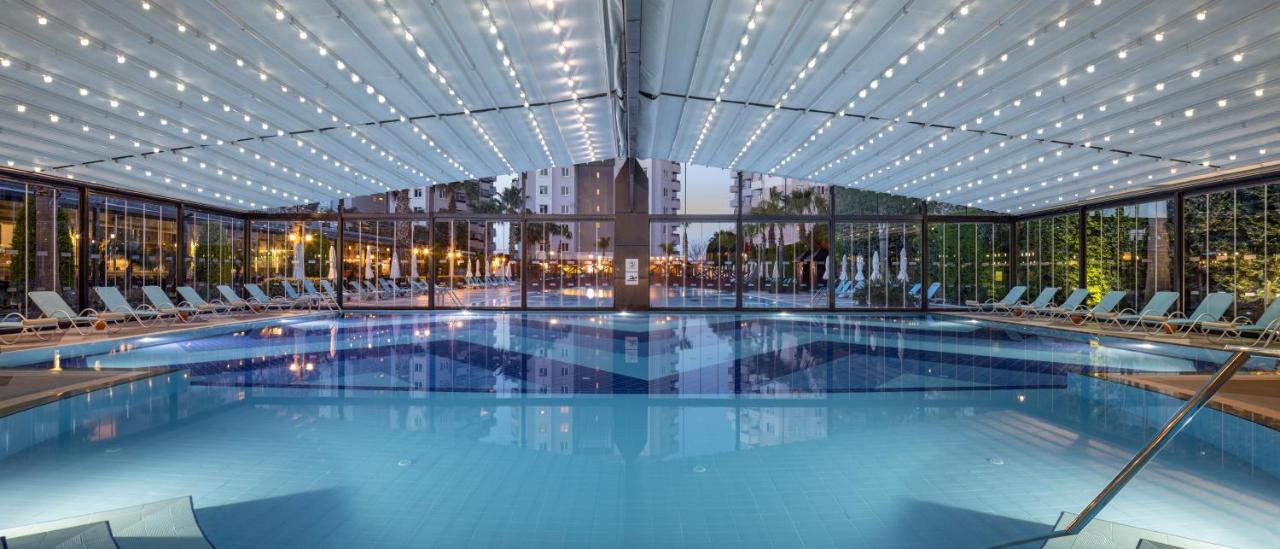 Ramada Resort By Wyndham Lara Antalya Eksteriør bilde